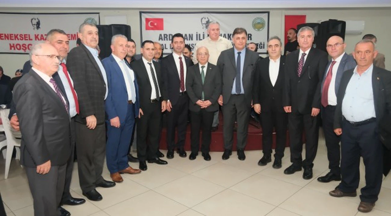 CHP’li İrfan Önal hemşehri dernekleriyle buluştu