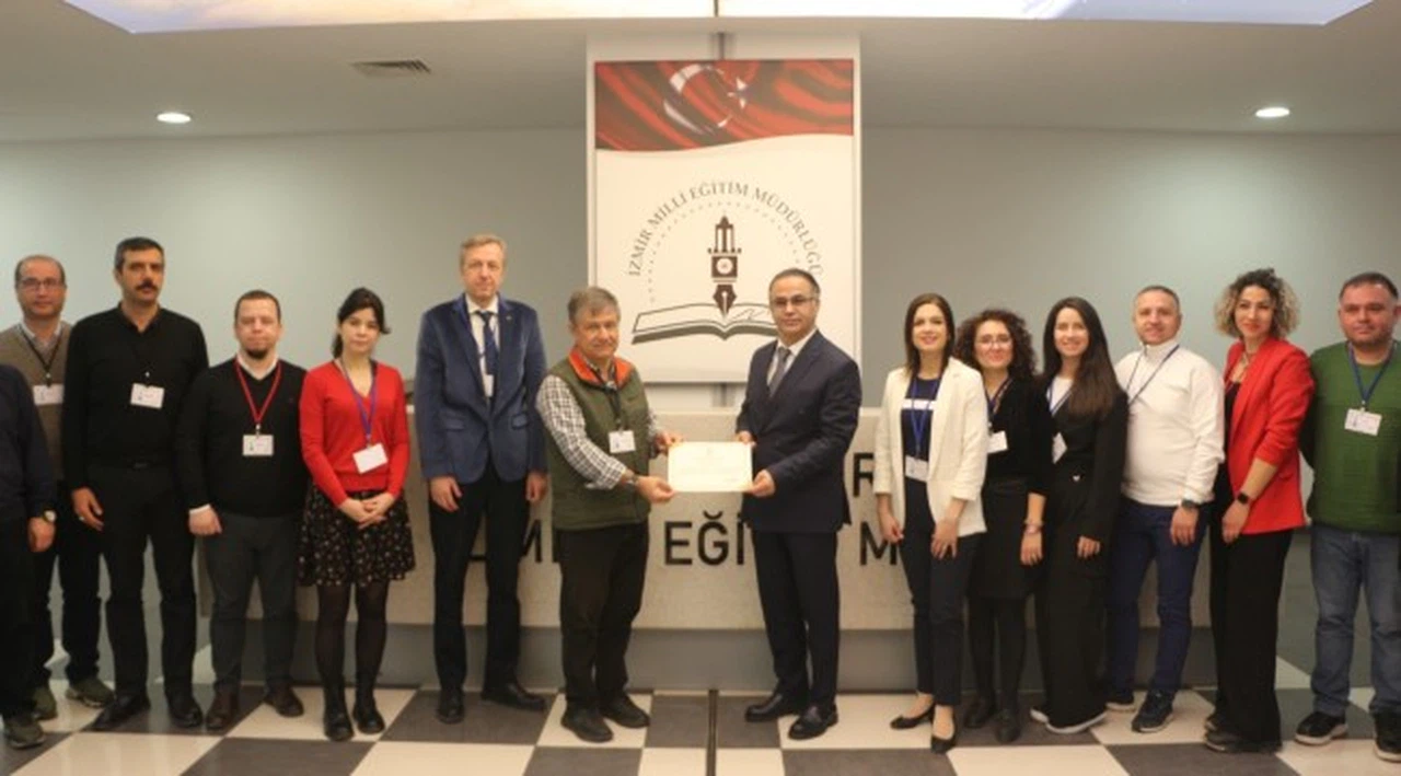İZMO İzmirli Minikleri Deprem Konusunda Bilgilendirecek