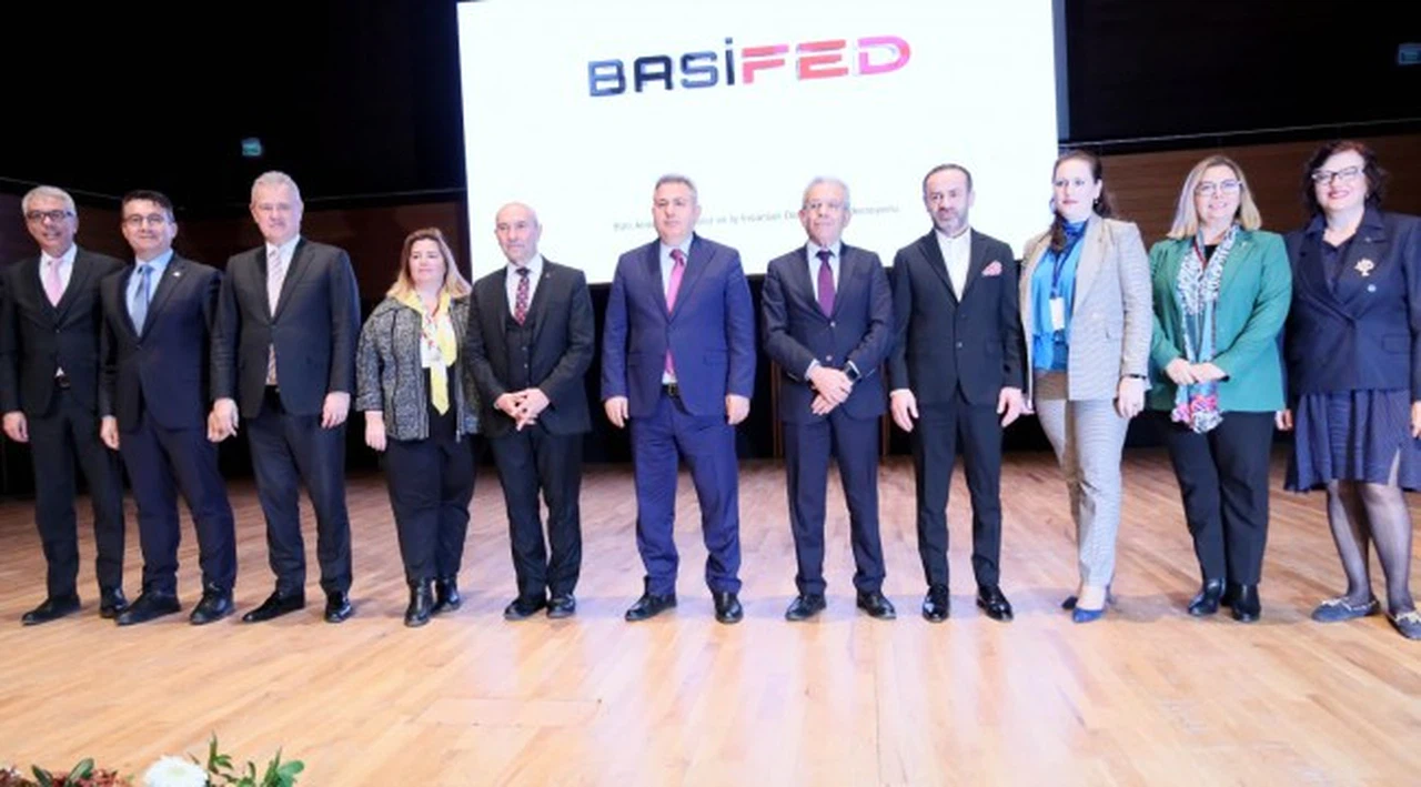 Kadınlar seslerini İzmir’den yükseltti
