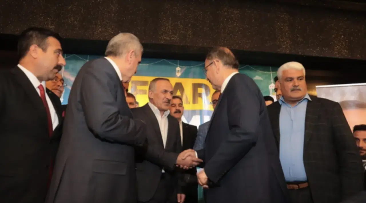 AKP ve Yeniden Refah'ın Urfa yarışı: Gelecek Partisi adayını AKP lehine çekti