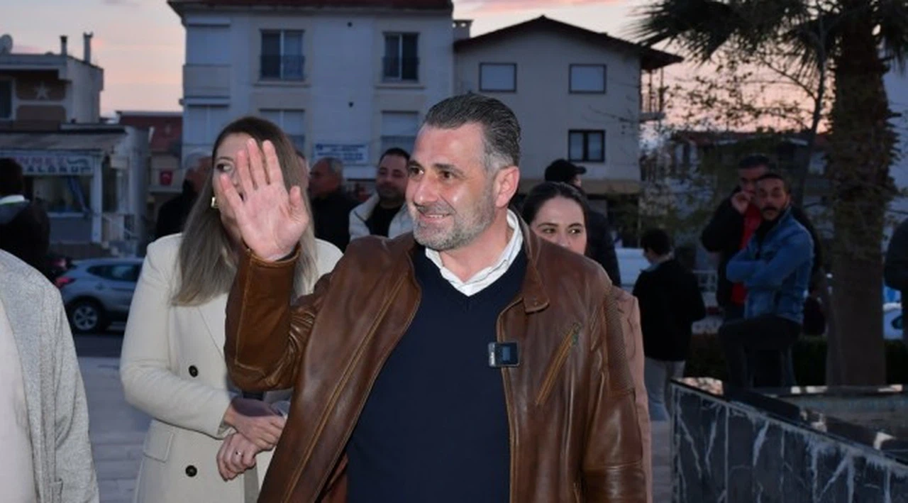 Özdere’de esnafla buluştu