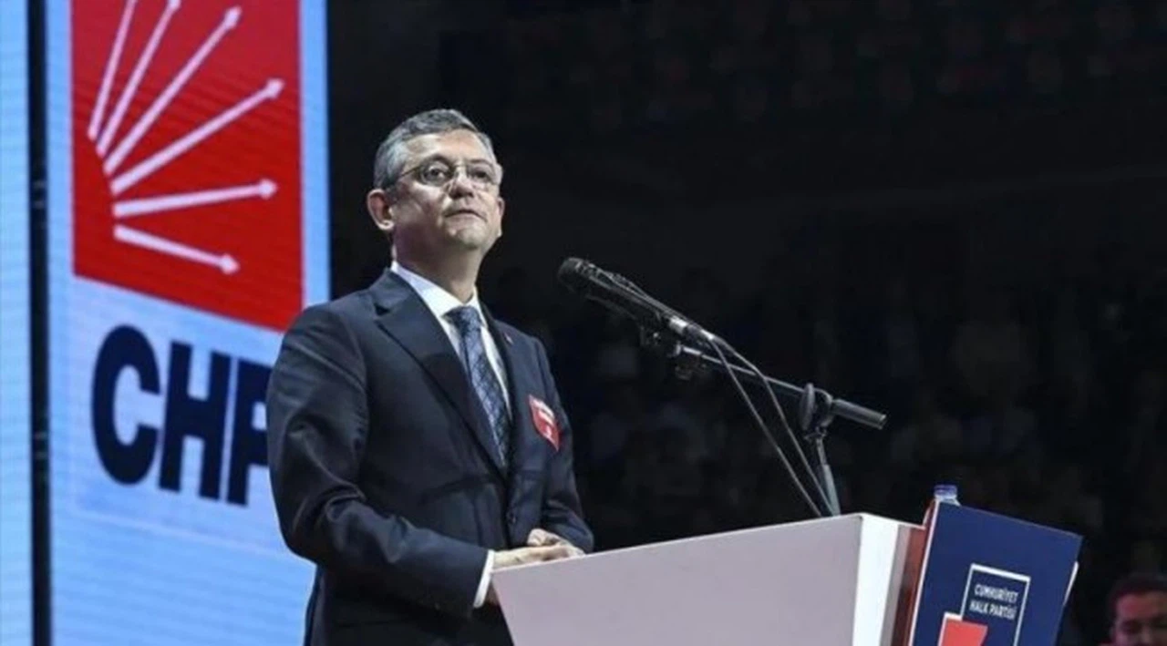 Özel'den Demirtaş açıklaması: İstanbul seçimlerine yönelik hamle yapacağını beklemiyorum