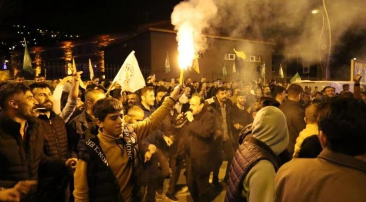 Su ve elektrik kesintileriyle gündemdeydi: Muş'ta DEM Parti ilk kez kazandı