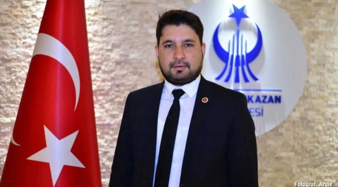 Başkan olma kriterleri merak konusu: CHP'li başkan belediye kasasına 'cebinden' 9 milyon aktarmış
