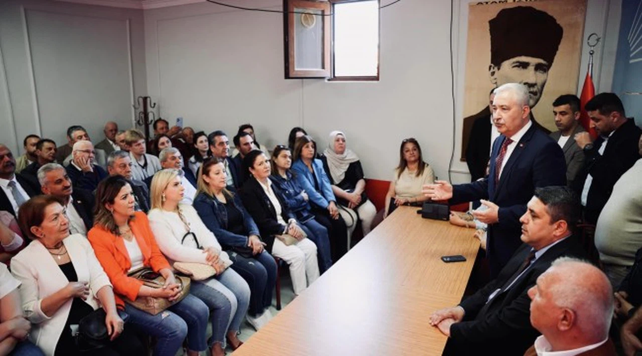 CHP Kemalpaşa'da bayramlaşma töreni