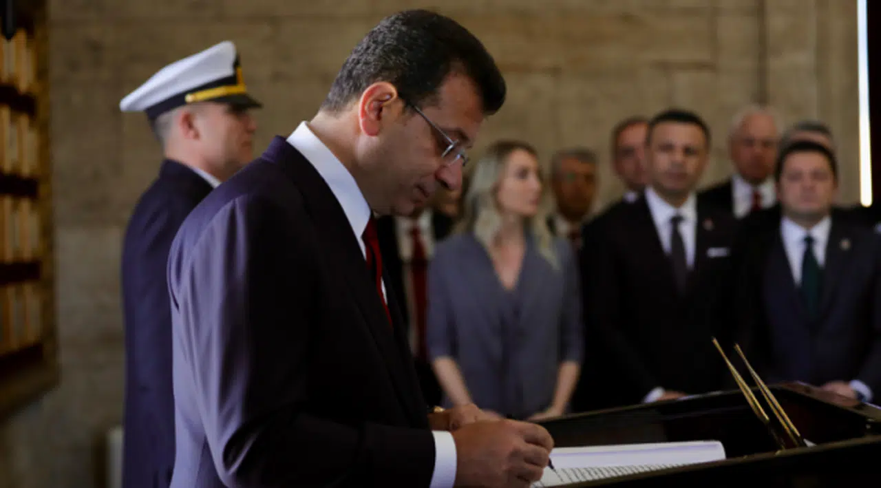 İmamoğlu 'normalleşme' temennisini The Economist'e yazdı: 'Kutuplaşmış değil birleşmiş bir Türkiye'