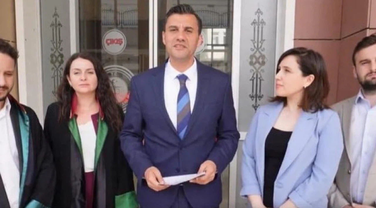 'Manisa'da kaybeden MHP'li başkan kasayı boşlatmak istedi, çalışanlar izin vermedi'