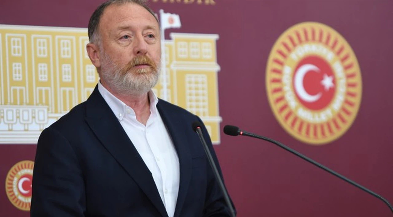 SEZAİ TEMELLİ: "DEMOKRATİK ÇÖZÜMDEN KAÇANLAR HEM TÜRKİYE'Yİ HEM ORTA DOĞU'YU GİRDABA SÜRÜKLEDİLER"