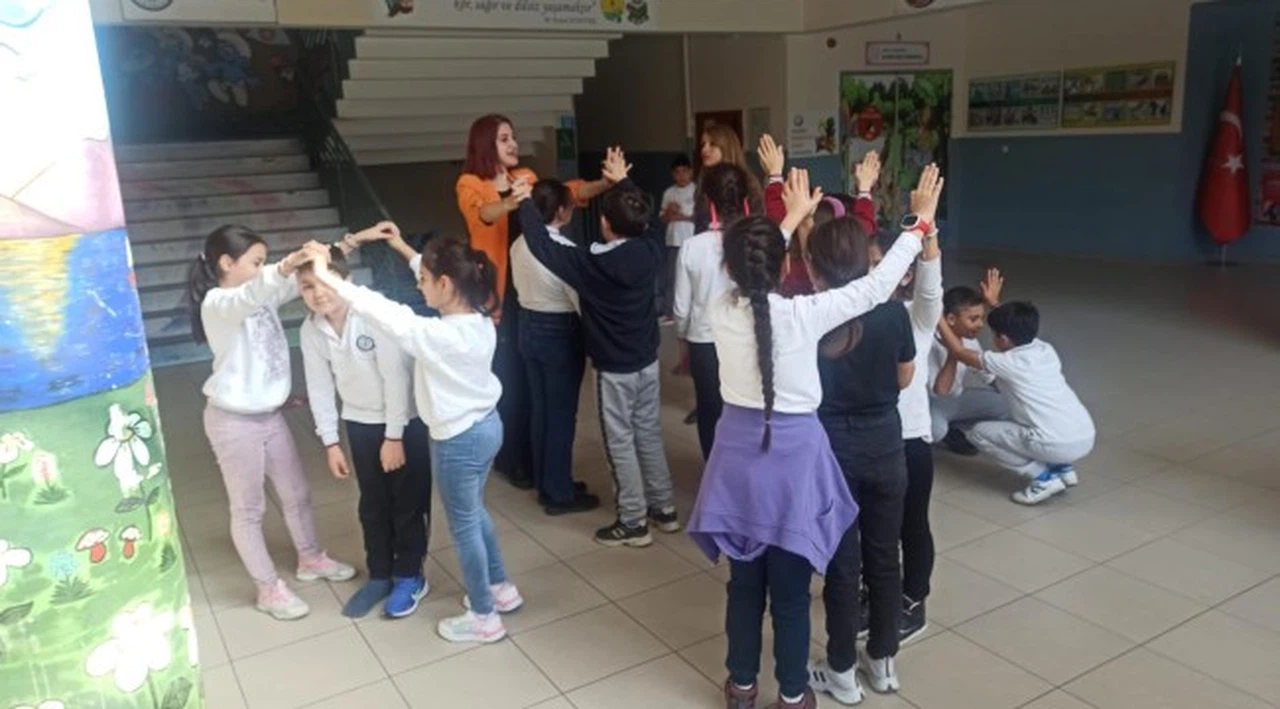 Türkiye’nin Eğitimde Milli Modeli ‘Harezmî Eğitimi’ İzmir’de Başladı