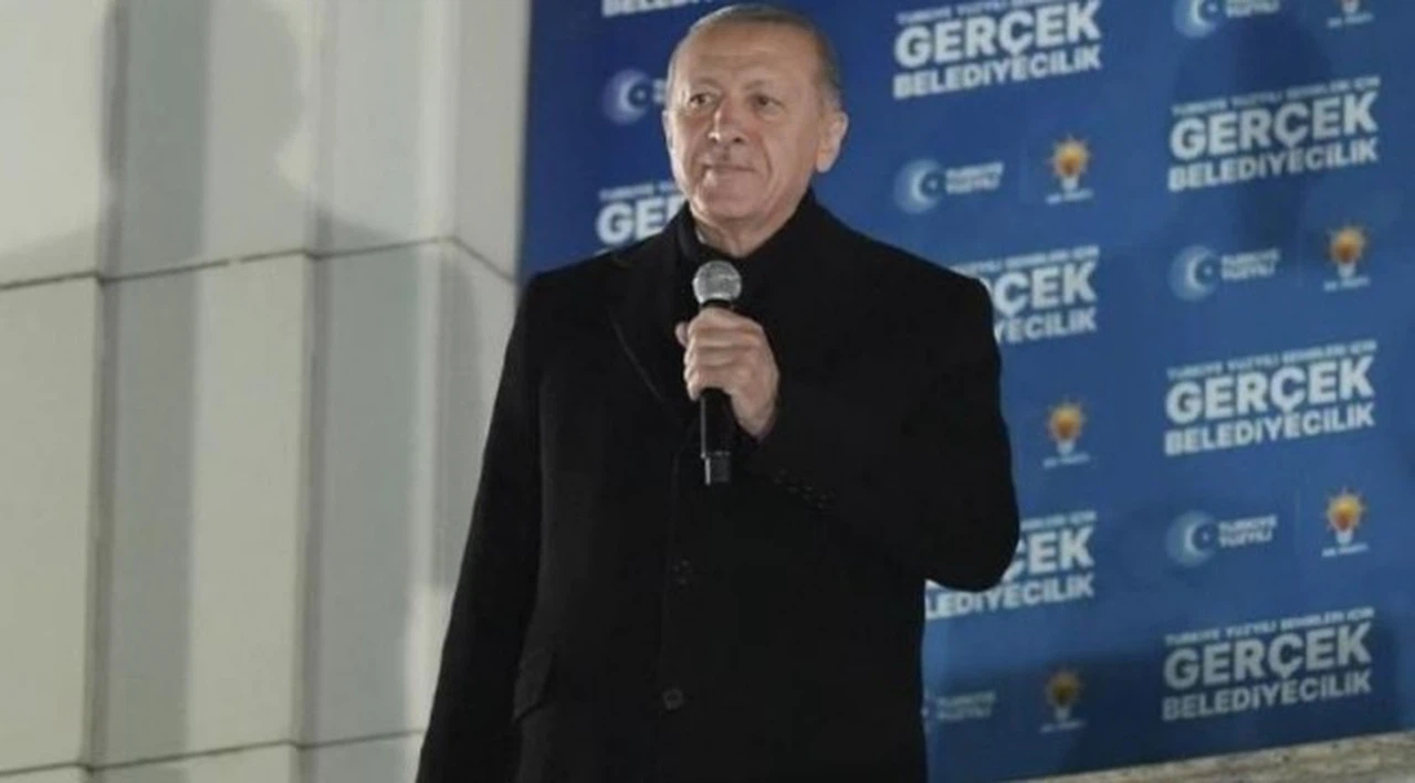 AK Parti'de Cumhurbaşkanı danışmanı tepkisi büyüyor; "Yerini beğenmiyorsa çeksin gitsin!"