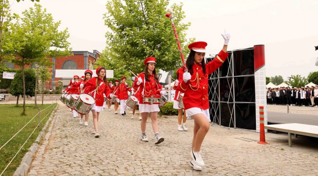 19 Mayıs’ı KOSBİFEST ile kutladılar