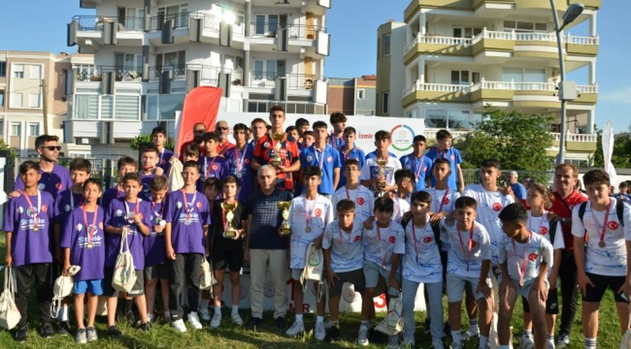 İZMİR’DE MAYIS AYI SPOR AYI OLDU