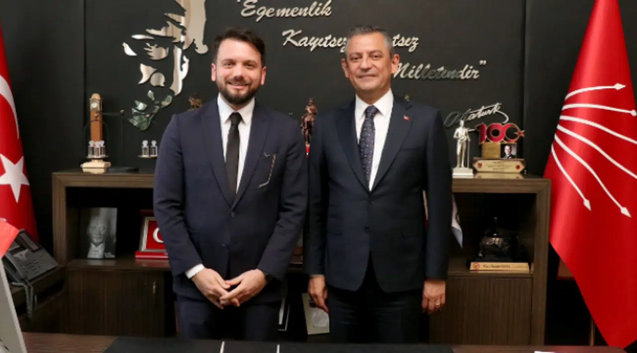 Özgür Özel'den 'Taha Hüseyin Karagöz' açıklaması: Kapımıza gelmiş, kabul etmemek olmaz