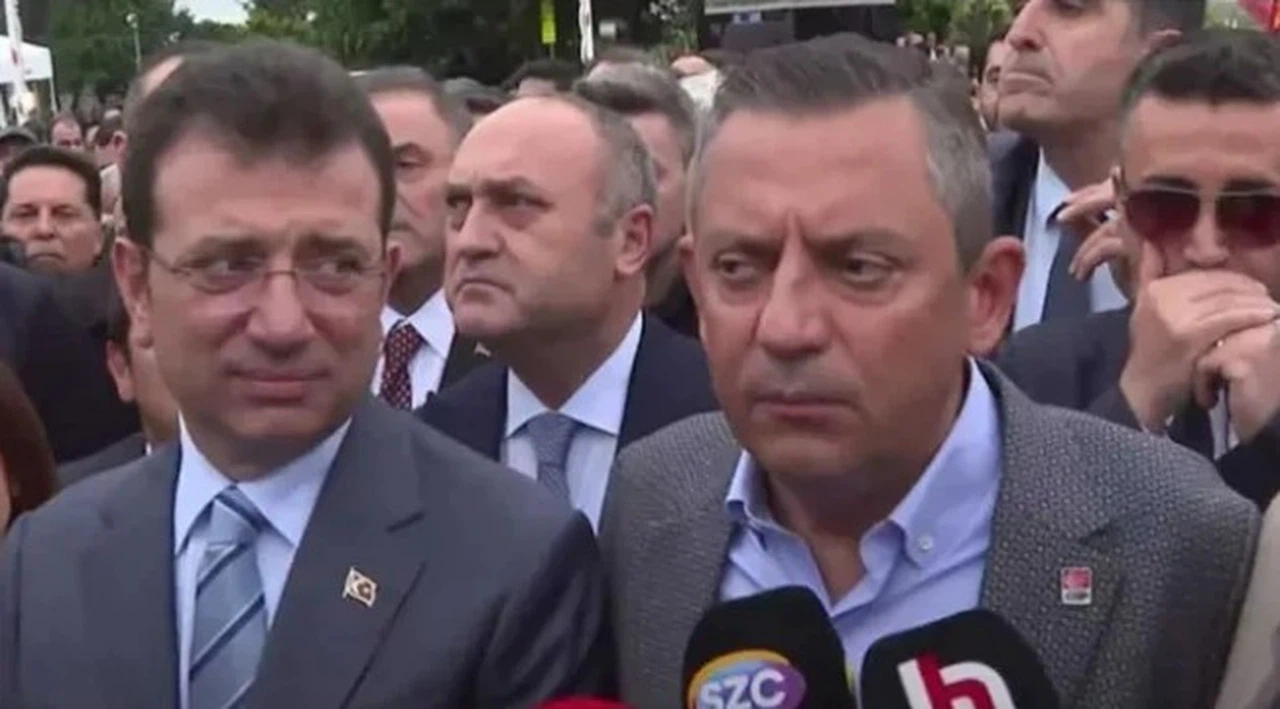 Özgür Özel ve İmamoğlu Saraçhane'de: Birileri Taksim'i egemenliğinde görüyor