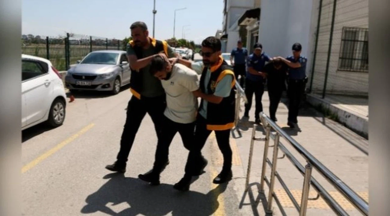 Uyuşturucu baronu Interpol'ün pençesinde: İsveç çetesi lideri Adana'da yakalandı!