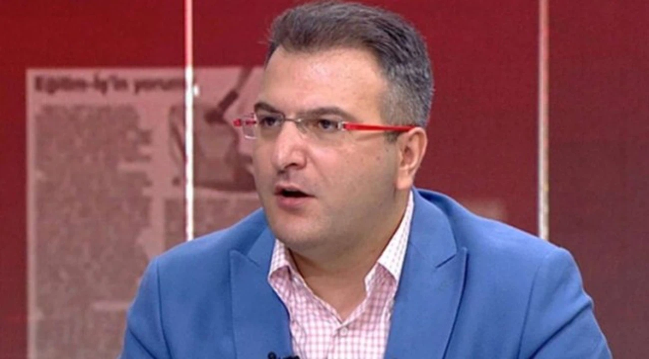 Küçük: AKP'ye yakın olup İmamoğlu'na ve CHP'ye yanaşanlar var, Erdoğan her şeyin farkında