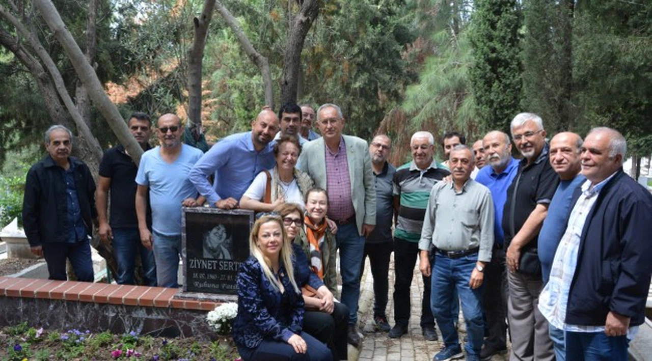 Ziynet Sertel mezarı başında anıldı