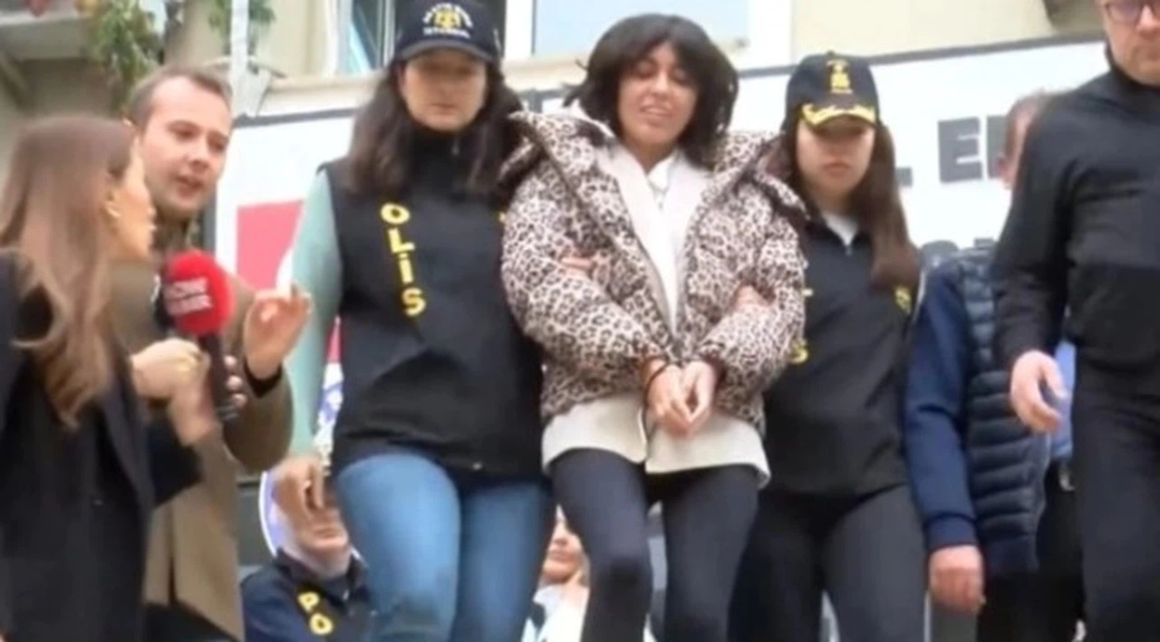 Bahar Candan da cezaevinde değilmiş