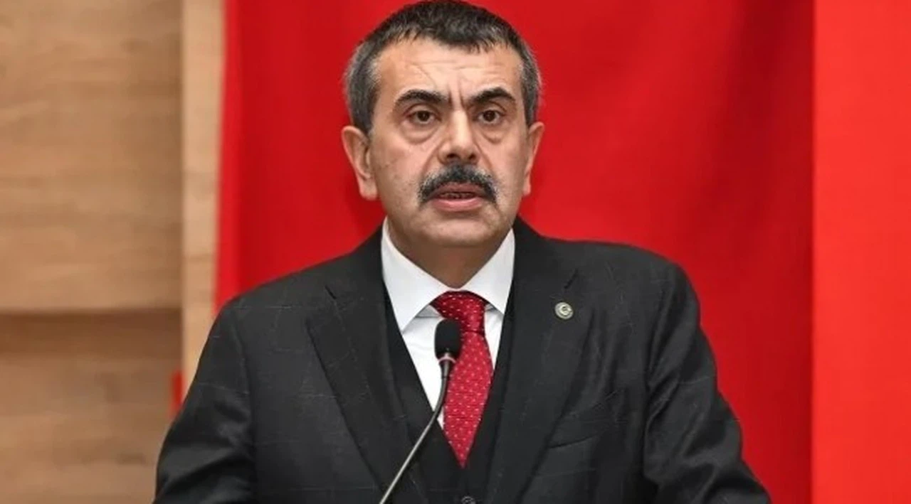 Milli Eğitim Bakanı'ndan LGS ile ilgili iddialara sert tepki: Geri zekalıya anlatır gibi tane tane anlatıyoruz
