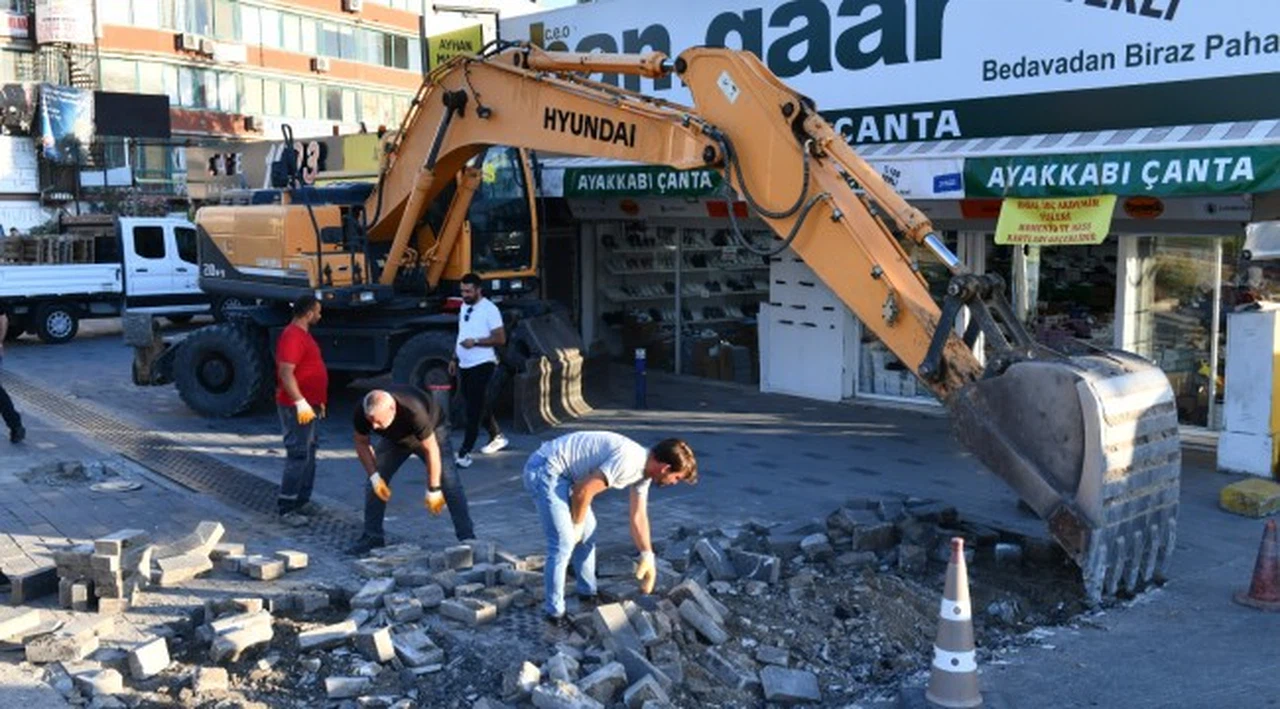 Çiğli'nin Simgesi Kasaplar Meydanı Yenileniyor