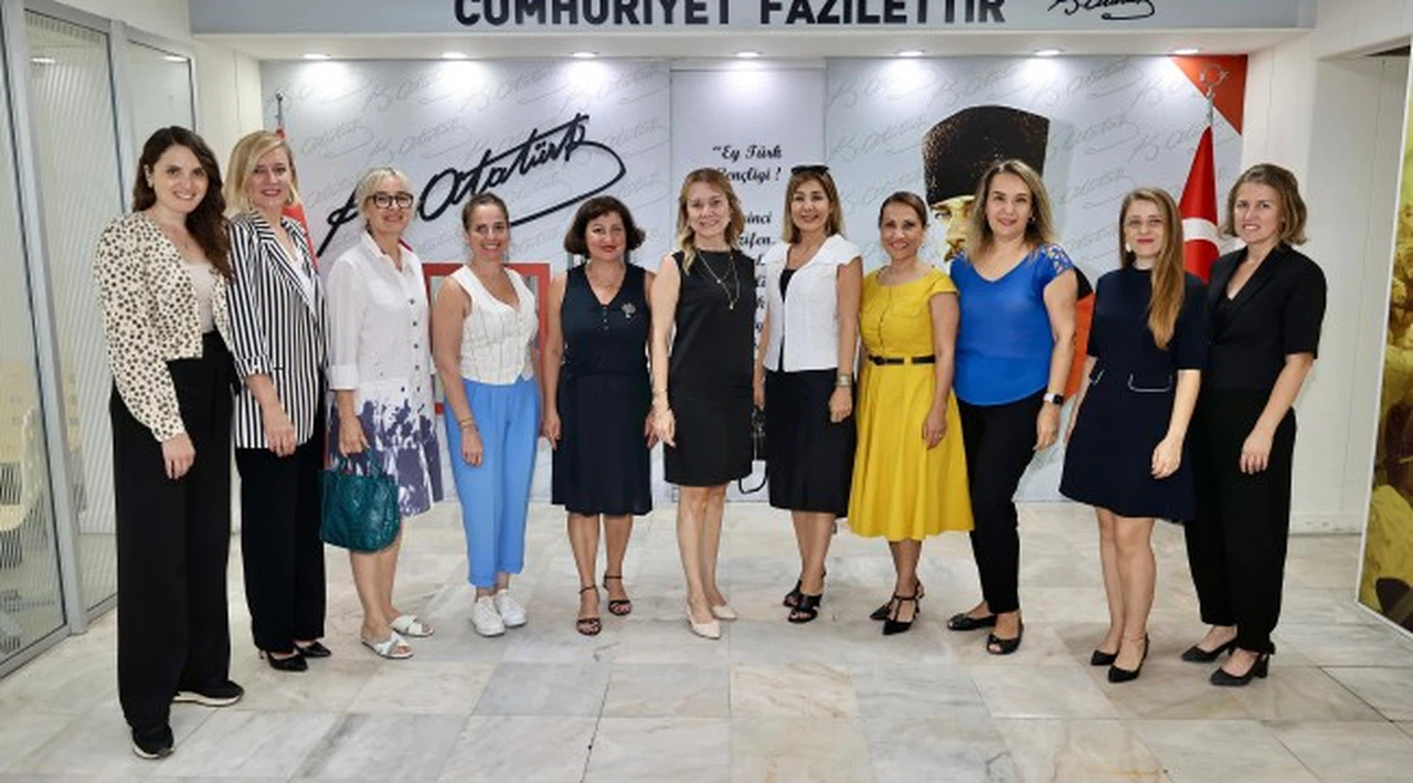 EGİKAD Kadın Belediye Başkanları ile buluştu
