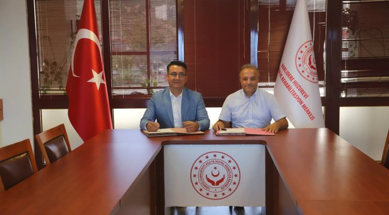 İYTE’den Toplumsal Sorumluluk Projesi: Narlıdere Yaşlı Bakım ve Rehabilitasyon Merkezi ile İş Birliği Protokolü İmzalandı