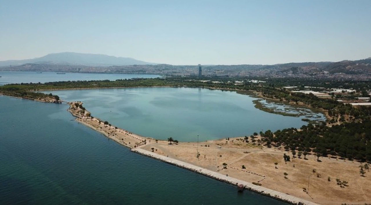 İzmir her yıl 1.5 santim çöküyor: 50 yıl sonra deniz suları Basmane'ye gelebilir