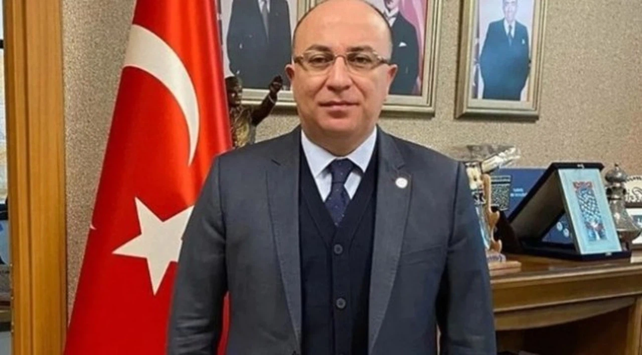 MHP'li Yönter, Sinan Ateş cinayetinden önce azmettiriciye mesaj atmış: Bilirkişi raporu gösterdi