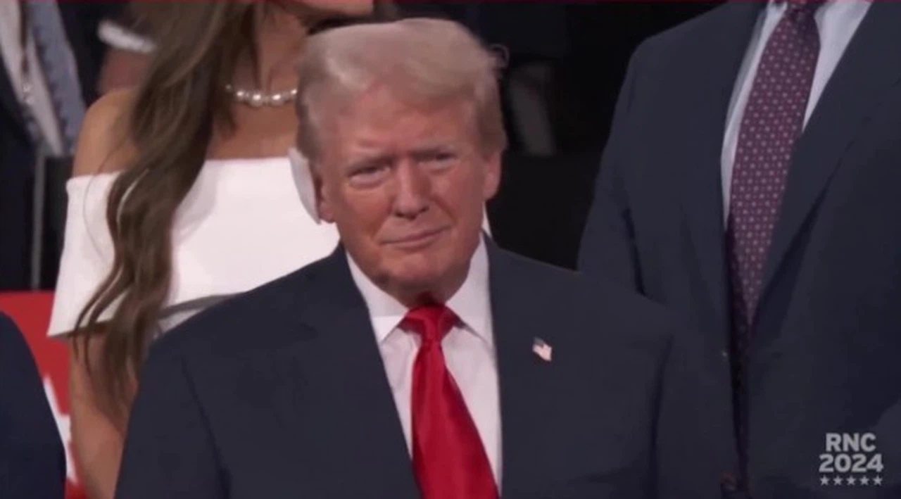 İran'ın İsrail'e yönelik füze saldırısının ardından Trump'tan ilk yorum: 'Ben başkan iken...'