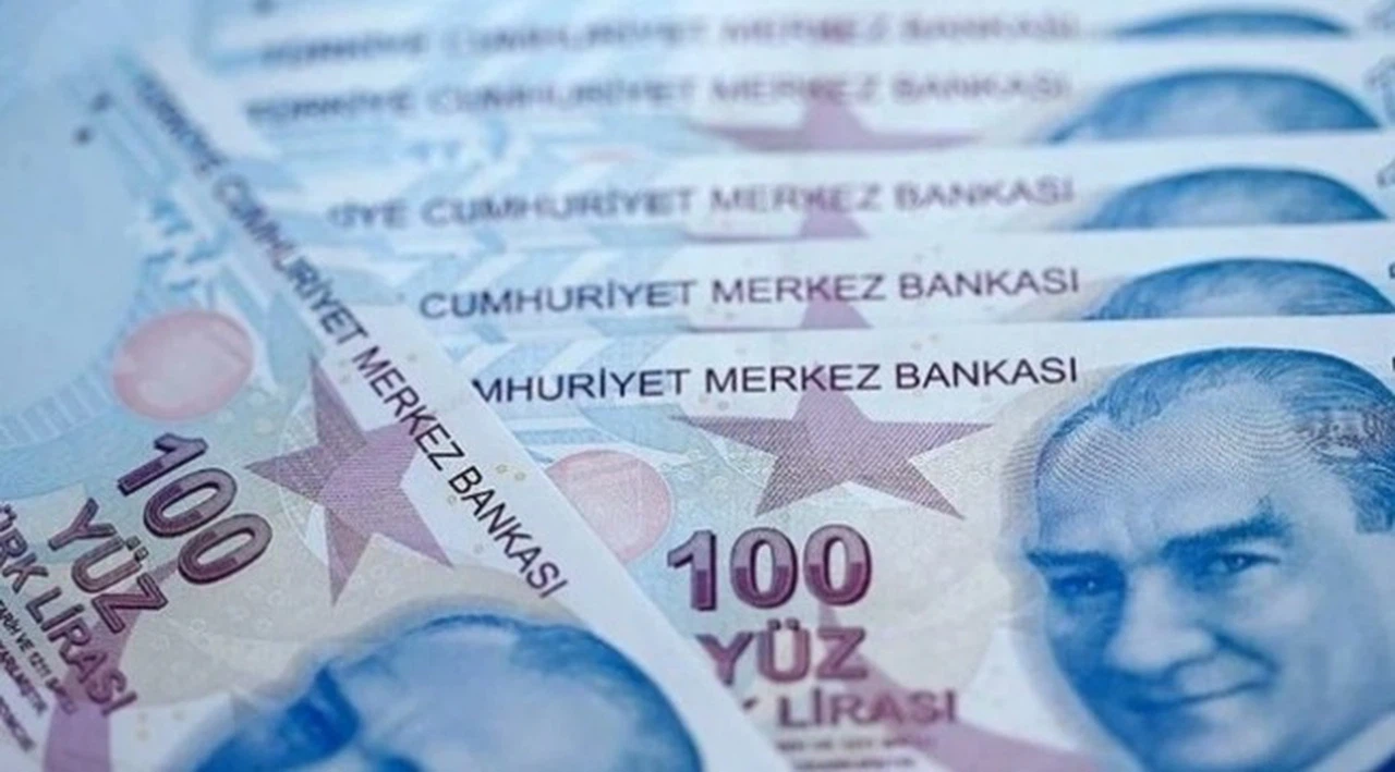 Yurt dışına çıkış harcı 150 liradan 500 liraya yükseltildi