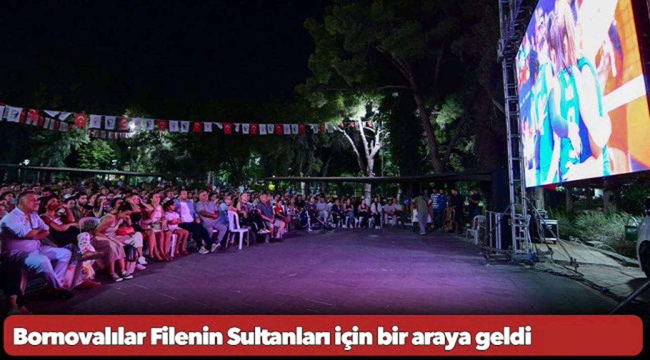 Bornovalılar Filenin Sultanları için bir araya geldi