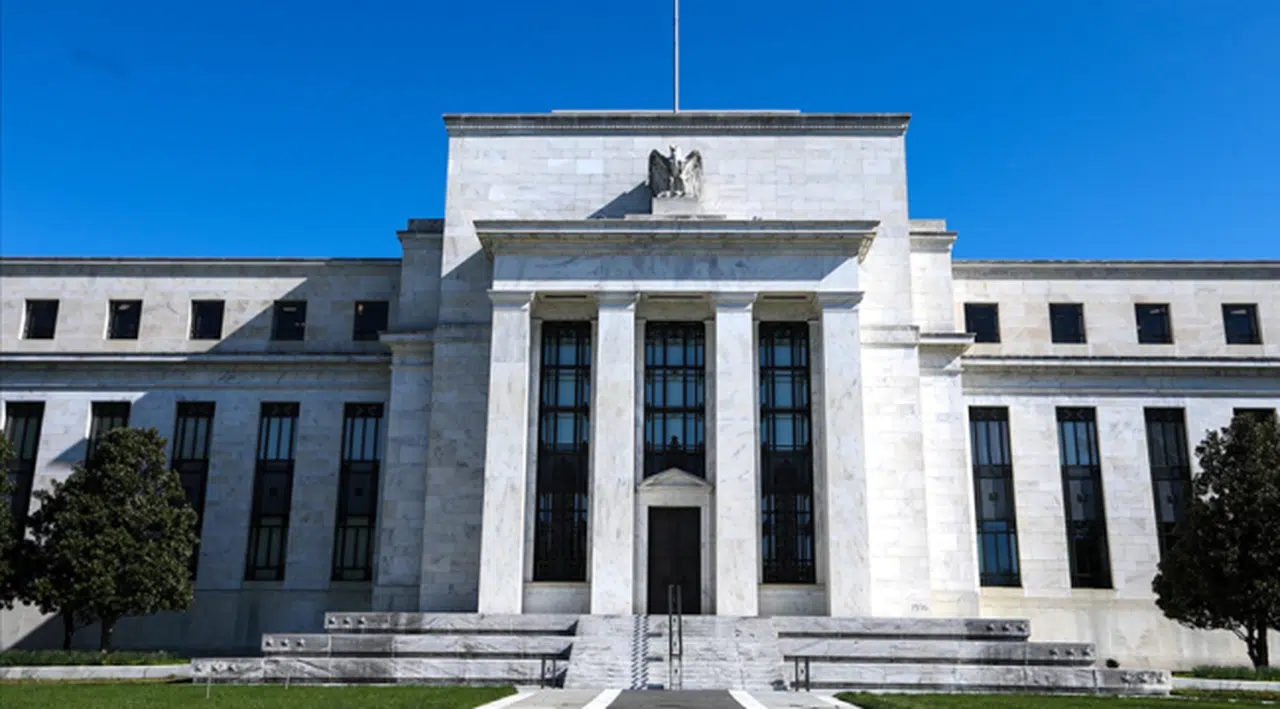Fed tutanakları gelecek toplantıda faiz indirimine işaret etti