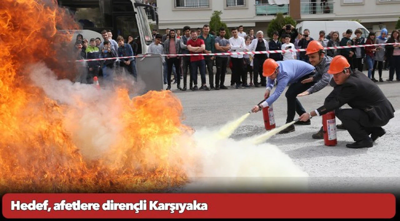 Hedef, afetlere dirençli Karşıyaka