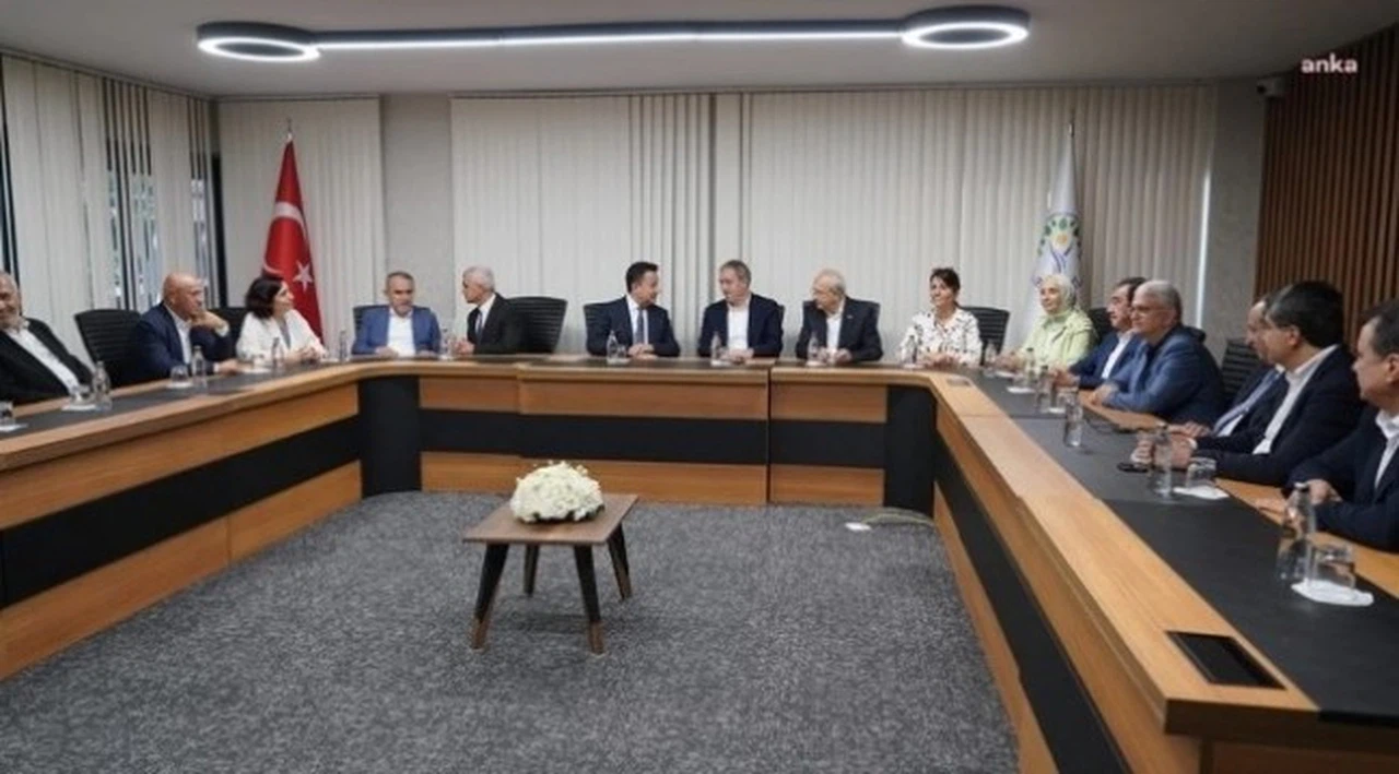 Kılıçdaroğlu ve Babacan'dan DEM Parti'ye ziyaret