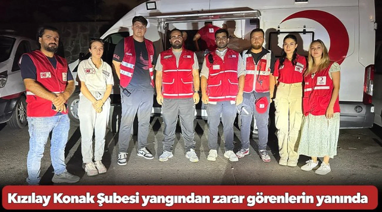 Kızılay Konak Şubesi yangından zarar görenlerin yanında