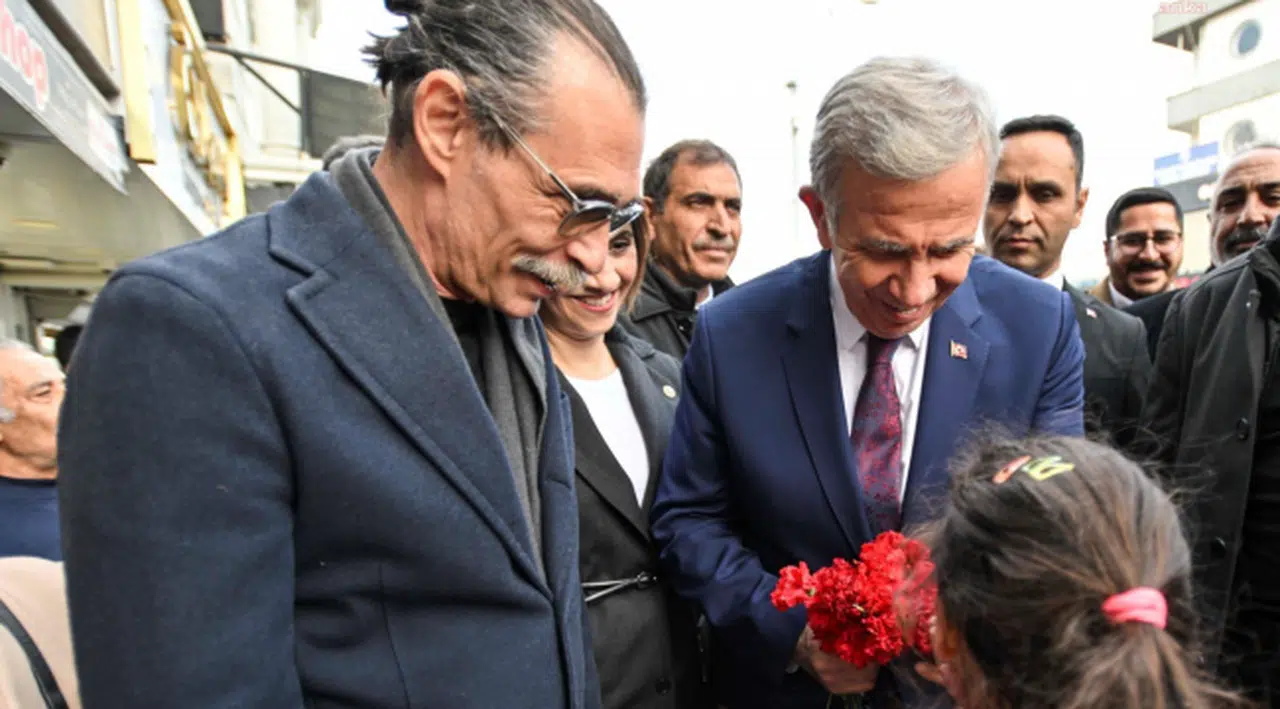 Erdal Beşikçioğlu'ndan çarpıcı Mansur Yavaş sözleri: 'Abi ne derse kardeş onu yapar'