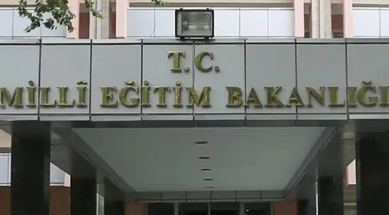 Milli Eğitim Bakanlığı duyurdu: Ara tatil tarihleri belli oldu