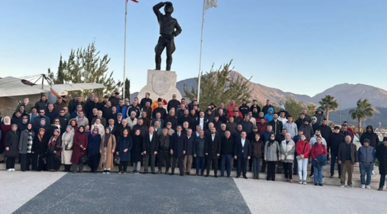 AKP'de toplu istifa depremi!