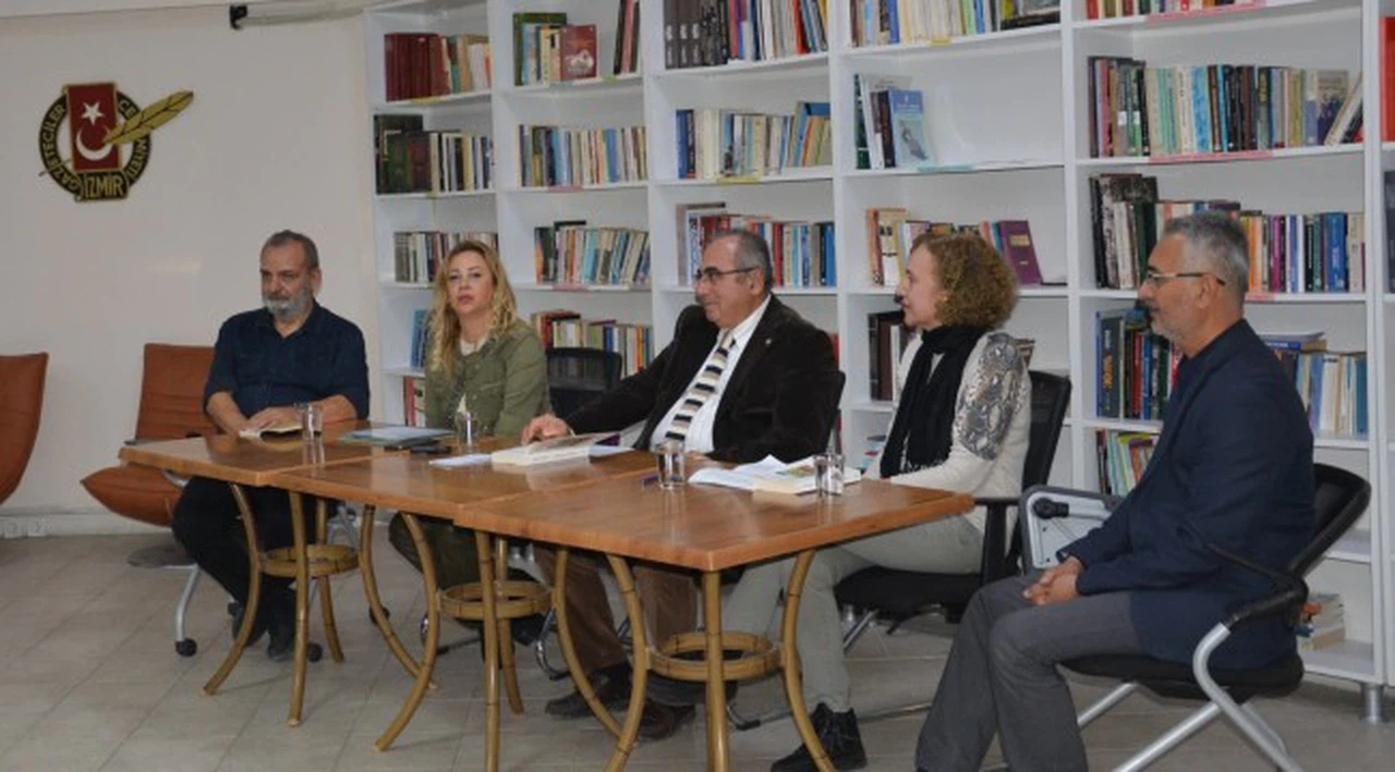 Karataş'tak kültür sanat etkinlikleri dolu dizgin başladı