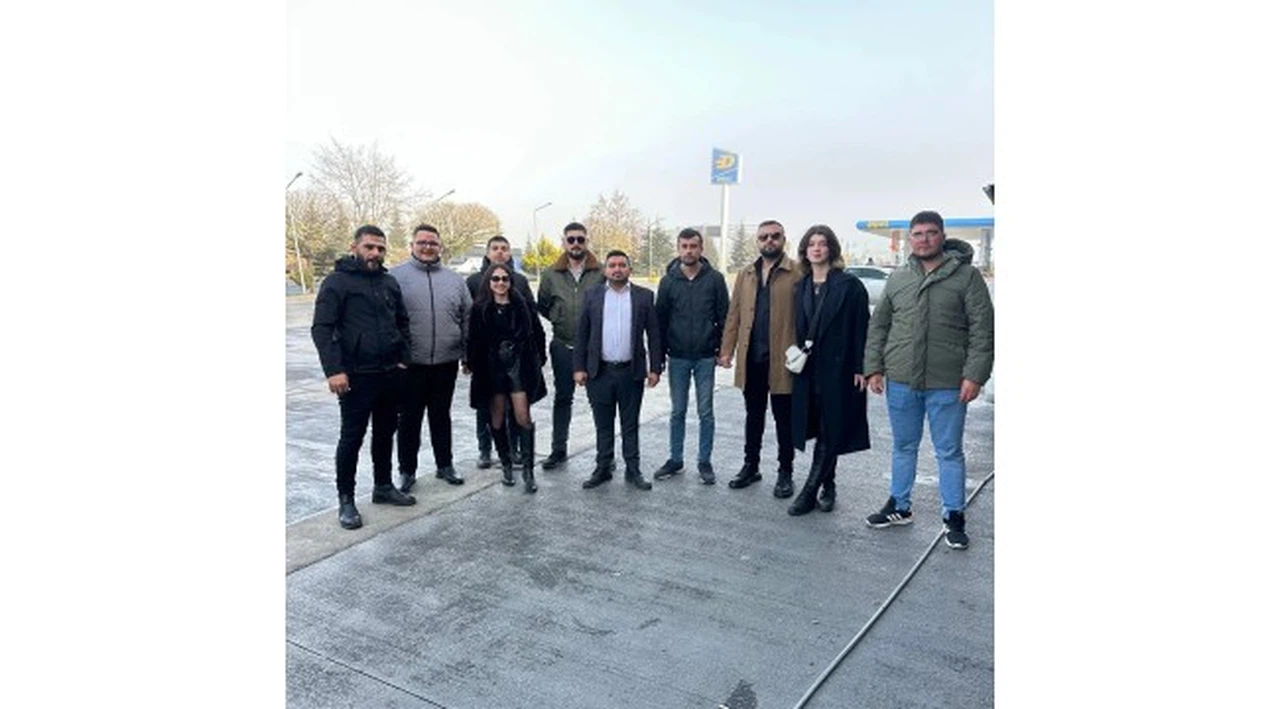 Tekin: "Gençlerin Dinamizmiyle Daha Güçlü Bir Gelecek İnşa Edeceğiz!"