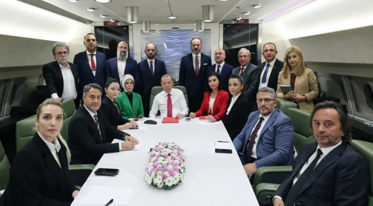 Kabine'de 'yeri sağlam' bakanlar belli oldu! En az 5-6 isim değişecek