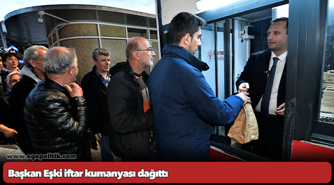 Başkan Eşki iftar kumanyası dağıttı