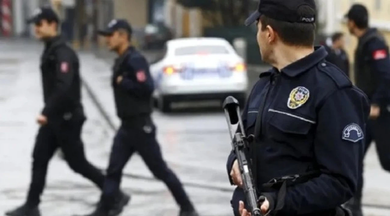 İmamoğlu'nun diploması iptal edildi I İstanbul'da polis izinleri kaldırıldı