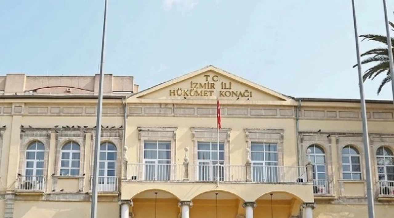 İzmir’de toplantı ve gösteriler yasaklandı