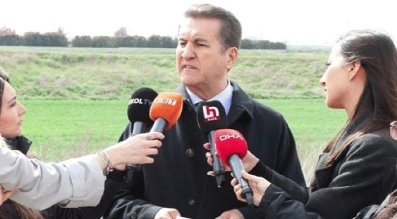 Mustafa Sarıgül, Ekrem İmamoğlu'nu ziyaret etti: 'Bayramda herkesi Saraçhane'ye bekliyor'
