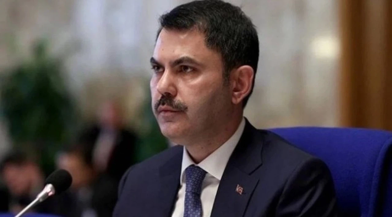 Bakan Kurum'dan Boykot Tepkisi: 'Birileri Ekonomimizi Baltalamaya Çalışsa da Biz Esnafımızın Yanındayız'
