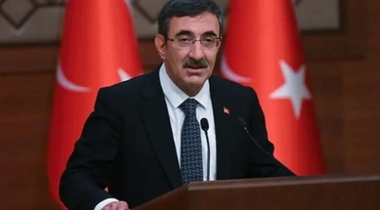 Cevdet Yılmaz: Ekonomi yönetimi olarak otomatik pilotta değiliz, dinamik bir yönetim sergileyeceğiz