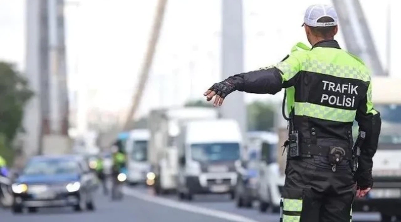Bakan Ali Yerlikaya açıkladı: Binlerce sürücüye işlem yapıldı!