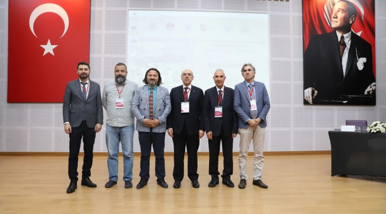 Denizcilik Tarihi Bilimsel Şöleni
