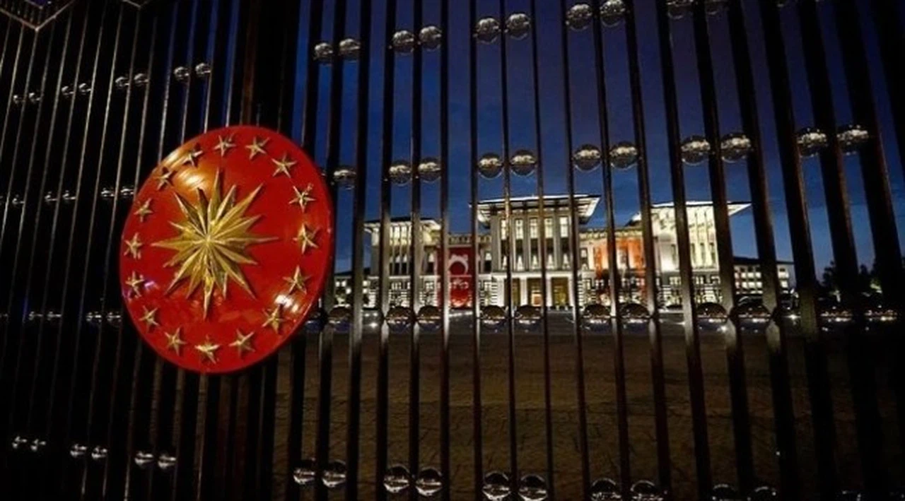 PKK 'fesih' kararını duyurdu! Cumhurbaşkanlığından ilk mesaj geldi: 'Sonuç değil yeni bir başlangıç...'